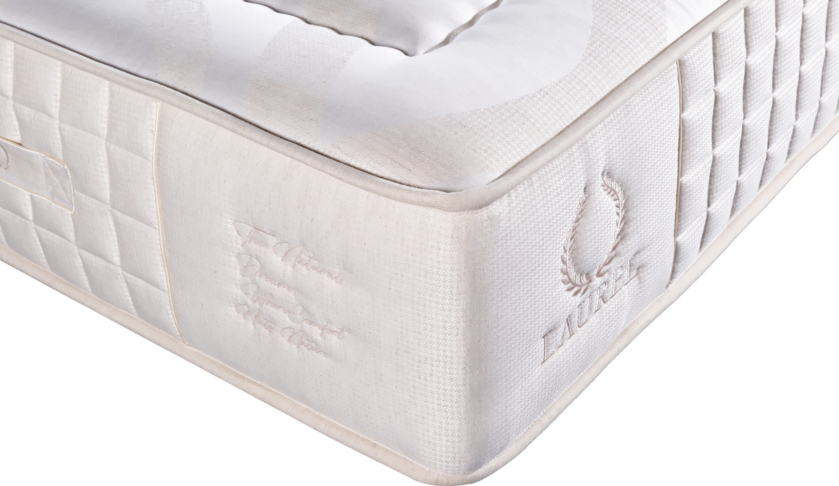 Laurel- The Natural Dream TT