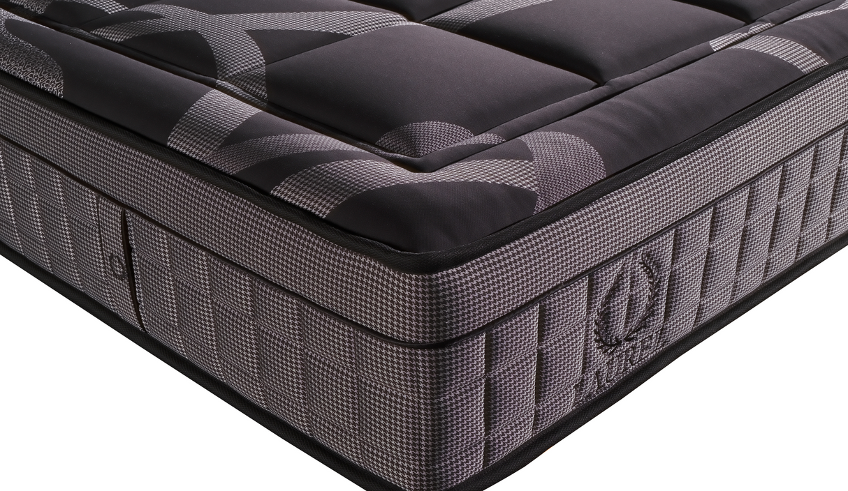 Laurel - Black Euro Top - Mundo Bedding